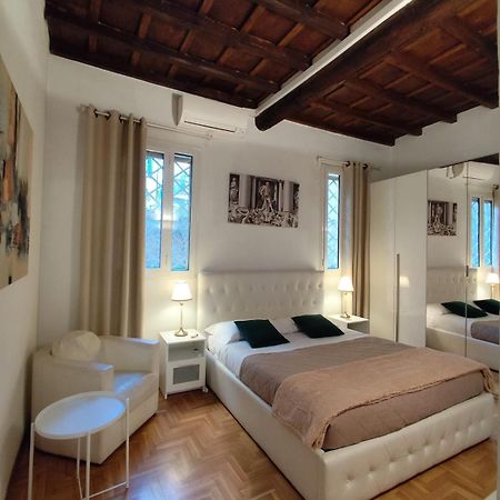 Cozy Navona Apartment Rome Luaran gambar